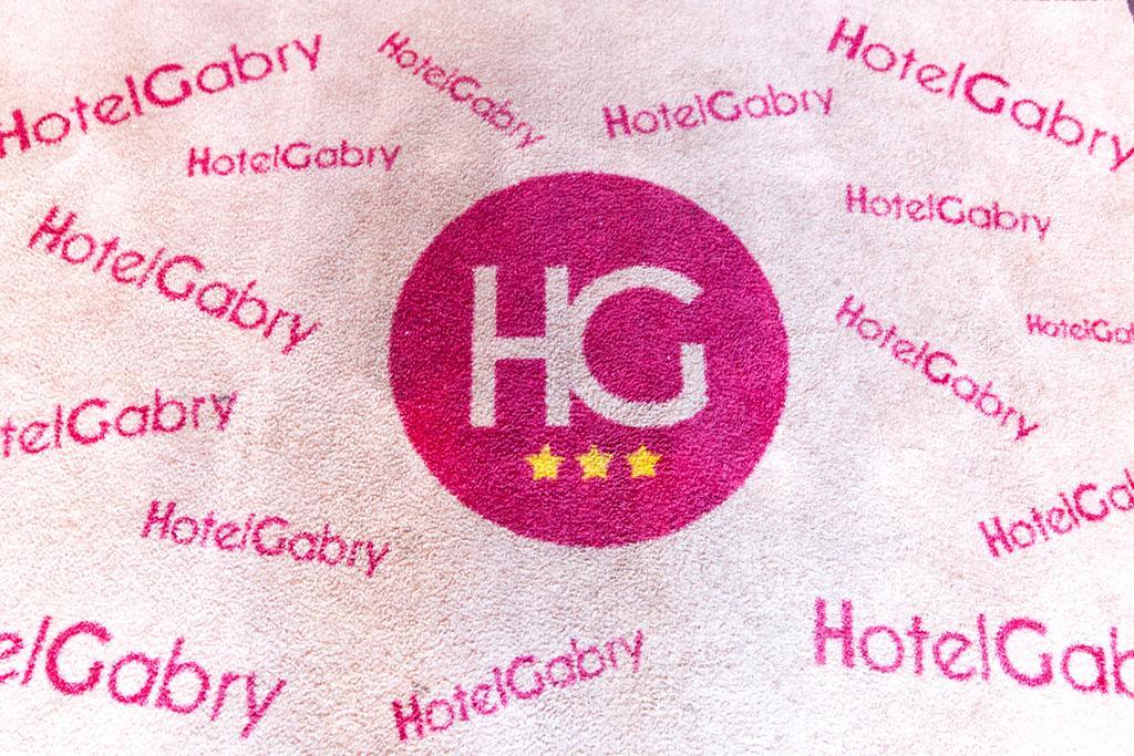 Hotel Gabry Червия Экстерьер фото